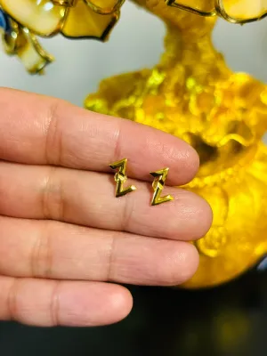 18K Gold Z Earrings