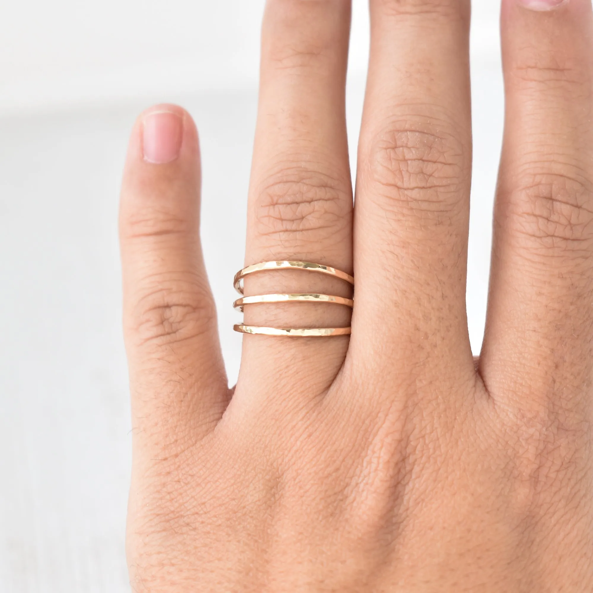 'Ekolu Three Band Ring