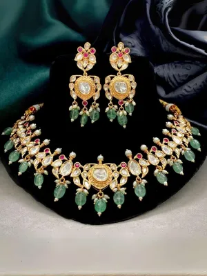 Elegant Victorian Kundan Studded Choker Necklace