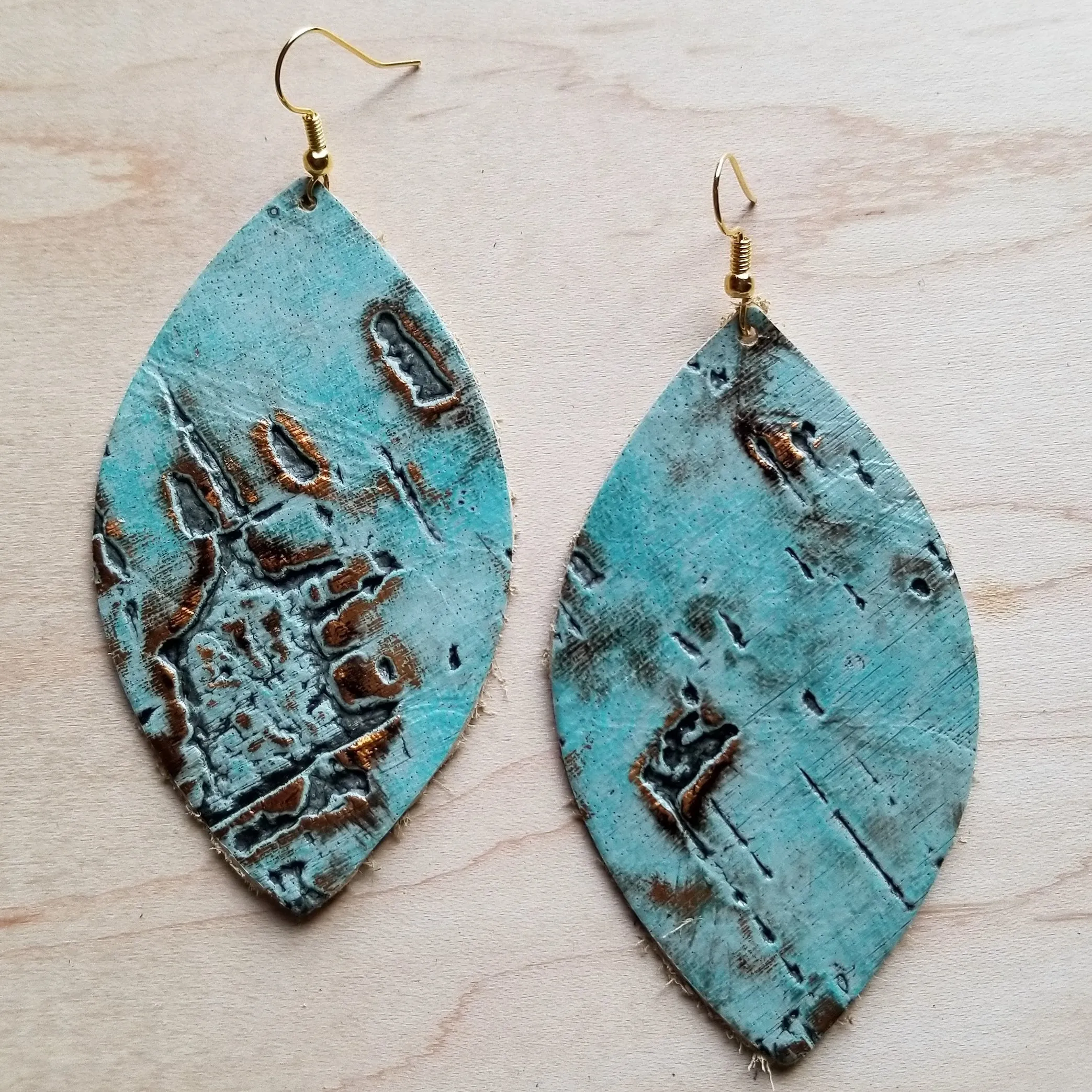 Leather Oval Earrings in Turquoise Metallic 222L