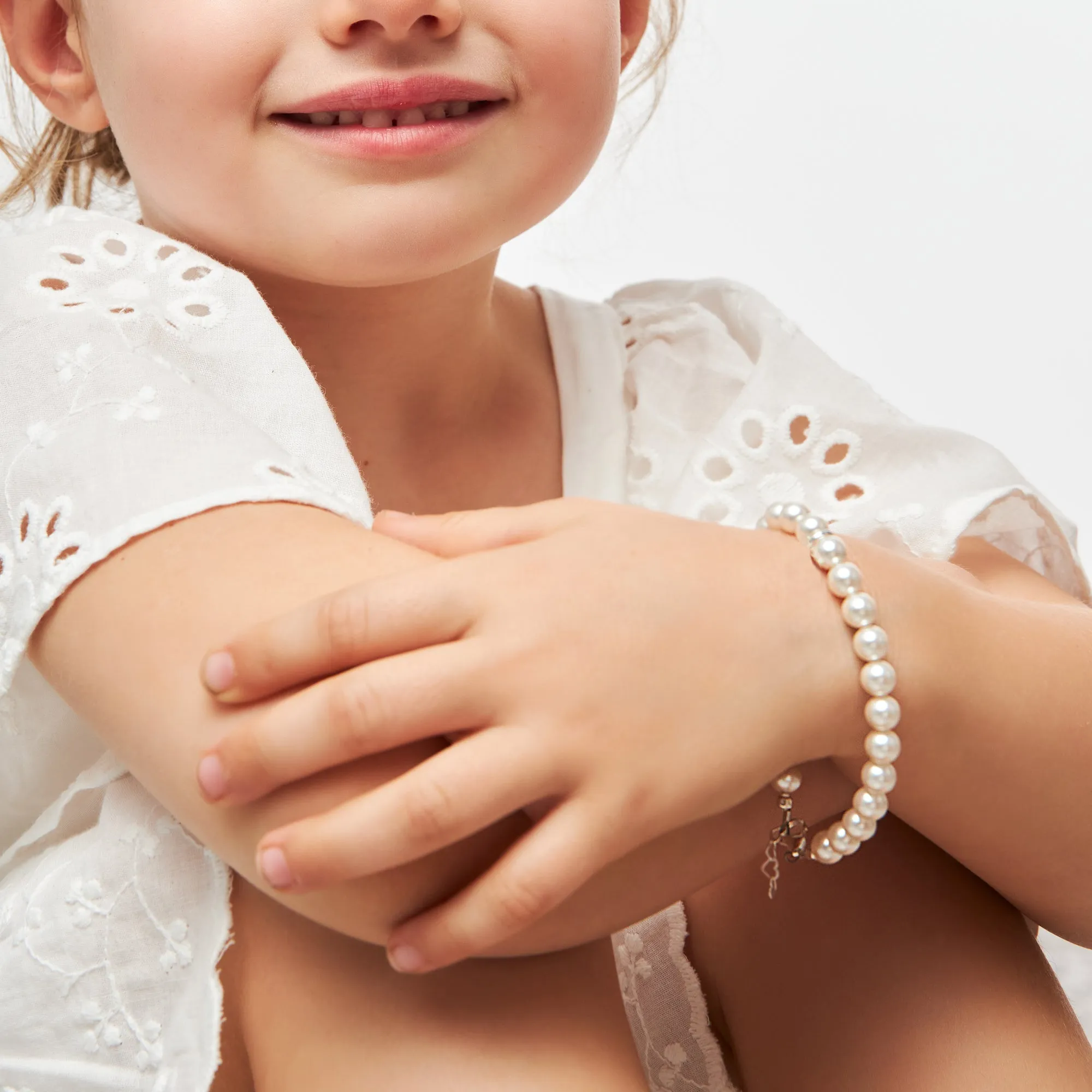 Little Girl Toddler Elegant Bracelet with White Pearls