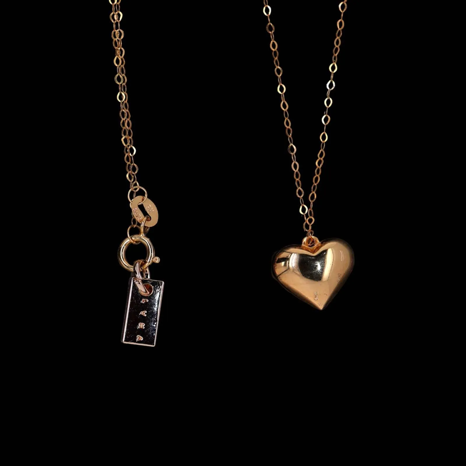 #LVNA2024 | 18K Classic Golden Heart Necklace