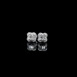 #LVNA2024 | Classic Clover Diamond Stud Earrings 18kt