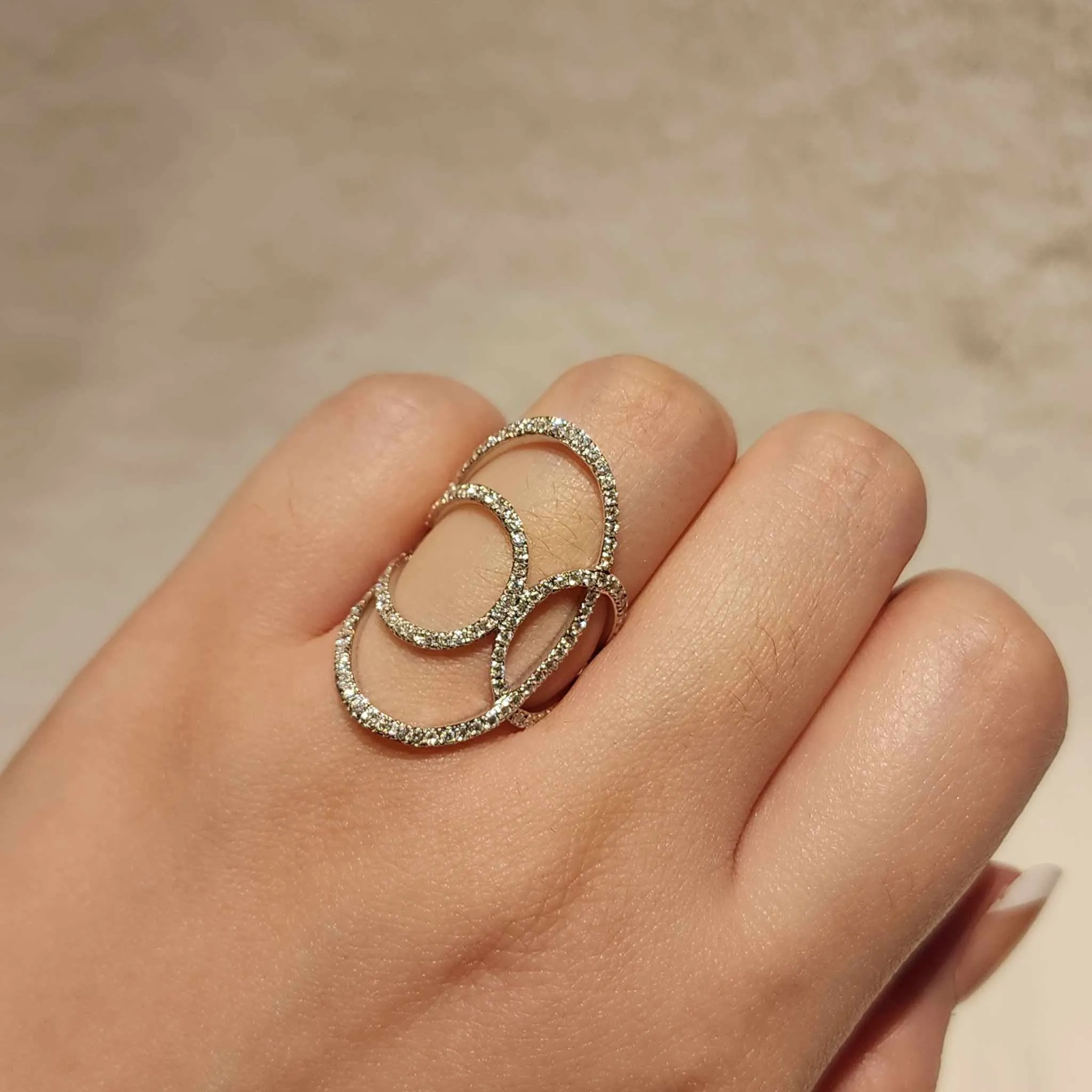 #LVNA2024 | Crossover Statement Diamond Ring 18kt