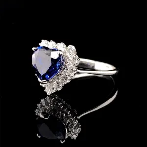 #LVNA2024 | Heart Sapphire Gemstone Halo Diamond Ring 18kt