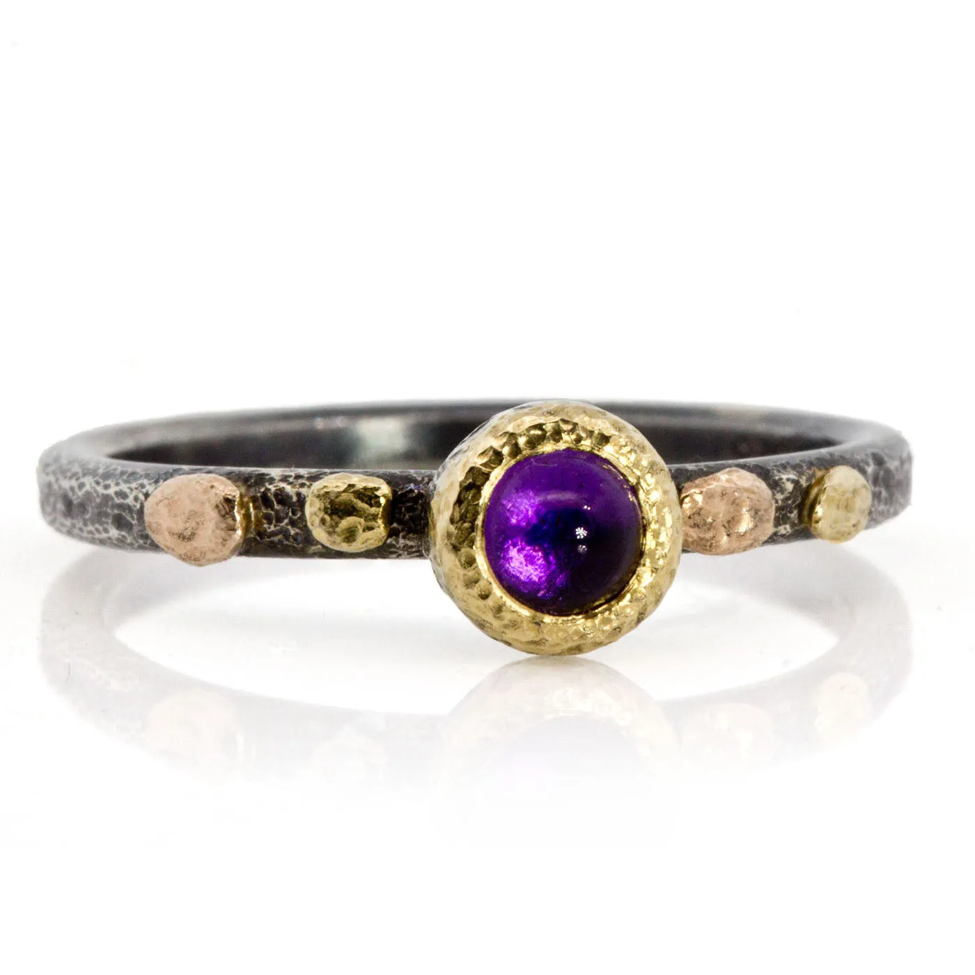 Textured Pebbles Round Amethyst Ring